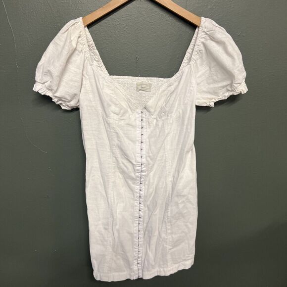 Urban Outfitters UO Off The Shoulder White Mini Dress size Large - Picture 1 of 4
